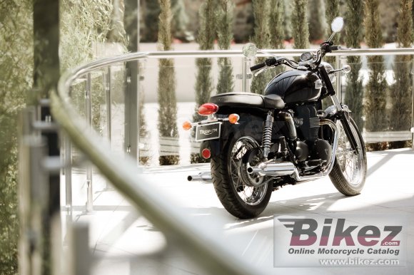 2008 Triumph Bonneville Black photo
